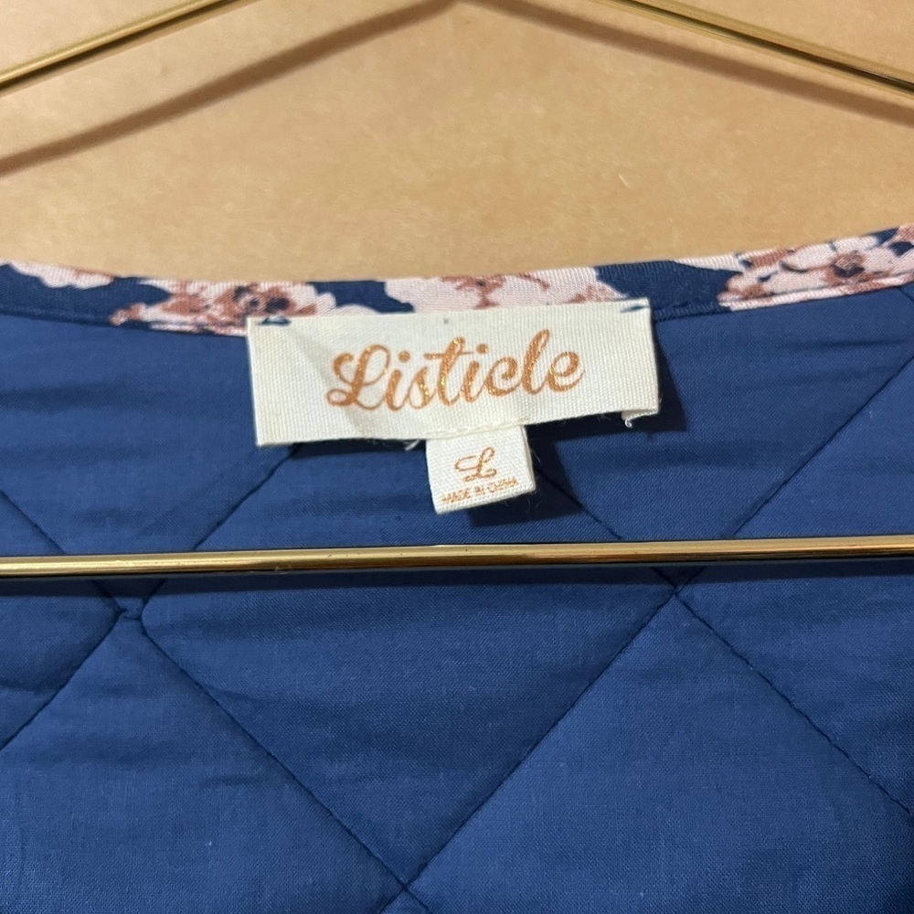 Listicle | NWOT Ditzy Floral Print Bow Tie Front Quilted Jacket Coat Size L - Picture 3 of 13
